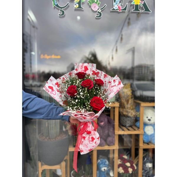 5 Kırmızı Gül Buketi